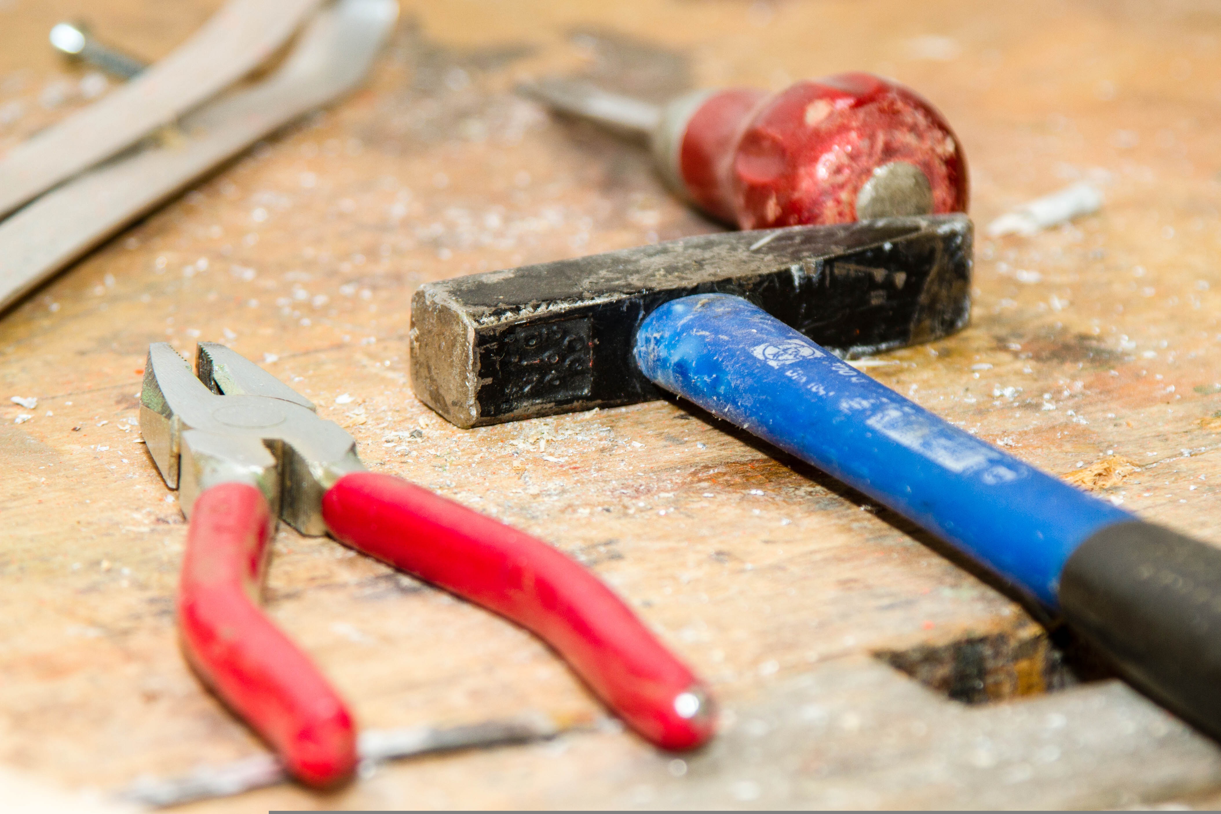 Werkbank. Foto: Sabine Schulte/Pixabay – Sabine Schulte/Pixabay